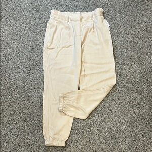 Laundry By Shelli Segal Cream Silky Joggers NEW L